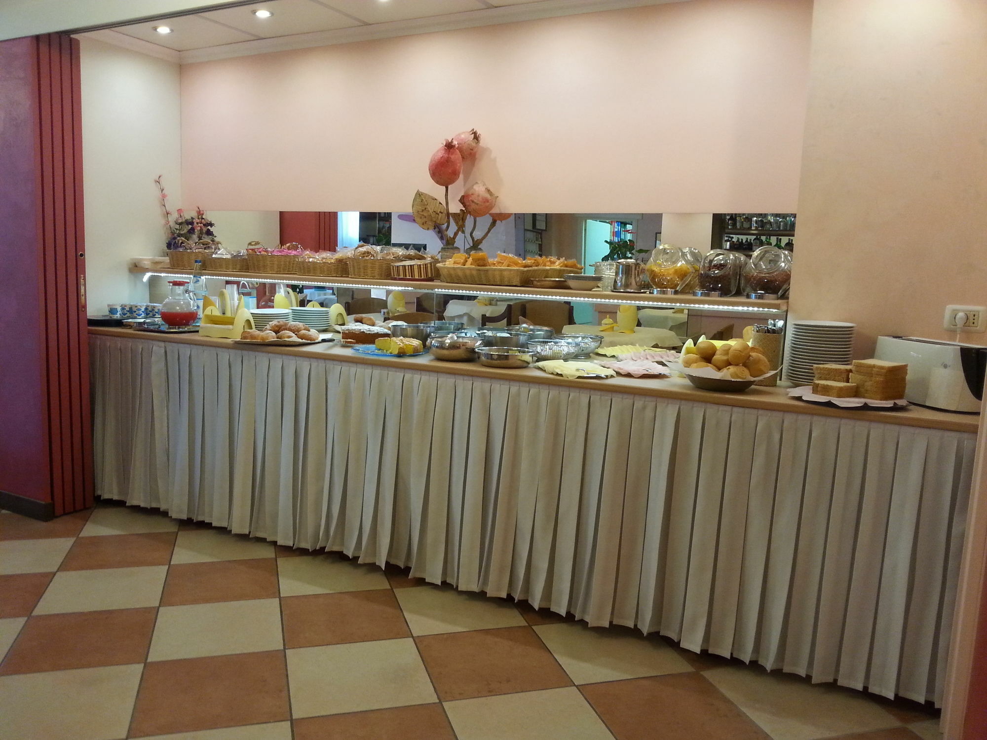 Boomerang Hotel 3*