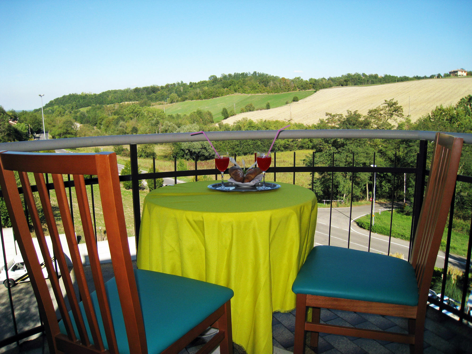 Boomerang Hotel 3*
